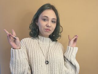 AleciaSnow Live Webcam Show