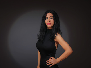 AnnemariaAdison Live Webcam Show