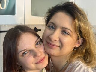 ArletteAndWilone Live Webcam Show