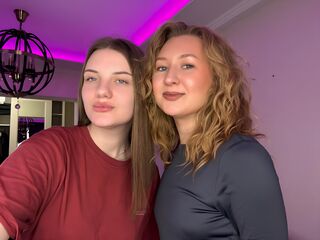 BeckyAndMaxine Live Webcam Show