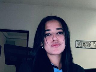 CaramellGema Live Webcam Show