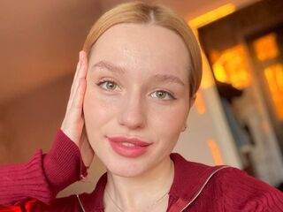 DarelleChauncey Live Webcam Show