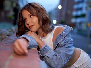 ElizaBenetti Live Webcam Show