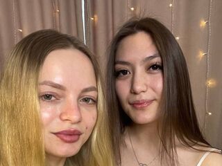 ElwynaAndRexanne Live Webcam Show