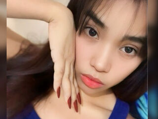 EmilyCian Live Webcam Show