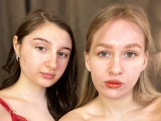 FloraAndLora Live Webcam Show