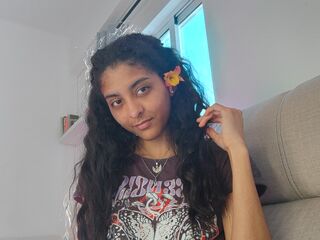 GenevieveBrown Live Webcam Show