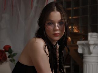 GinaBlooms Live Webcam Show