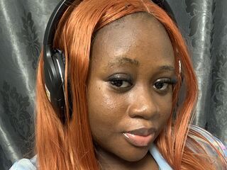 KatieNubian Live Webcam Show