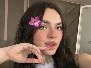 LauraBrigs Live Webcam Show