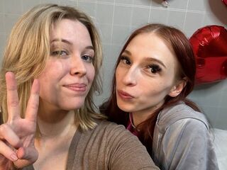LeilaAndEdlin Live Webcam Show