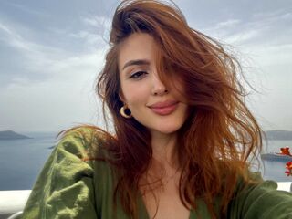 LilaFerrari Live Webcam Show