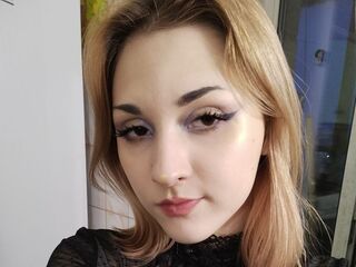 MakkyPiercen Live Webcam Show