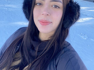 MavisDell Live Webcam Show