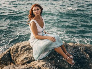 MilaCharmantan Live Webcam Show