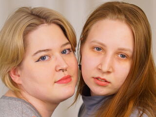MildredAndDiera Live Webcam Show