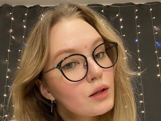 MoiraGoodsell Live Webcam Show