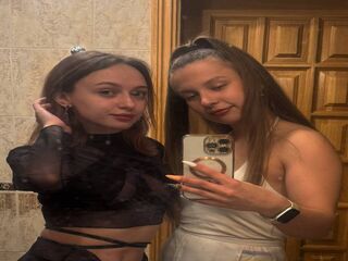 SandyAndFira Live Webcam Show