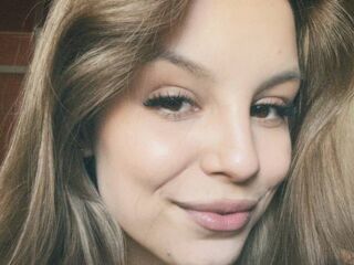 SunnivaHastey Live Webcam Show