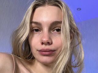 WilonaBolyard Live Webcam Show